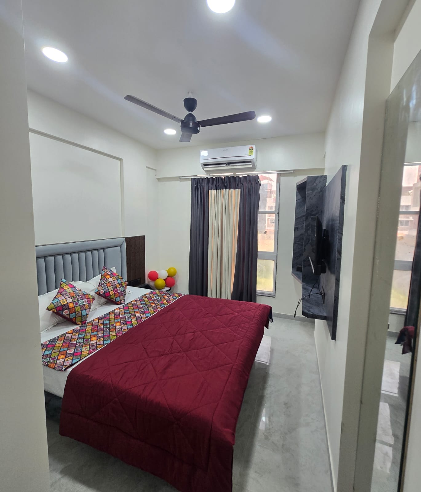Siddhi Residency Lodging and Boarding - Tap to explore photos