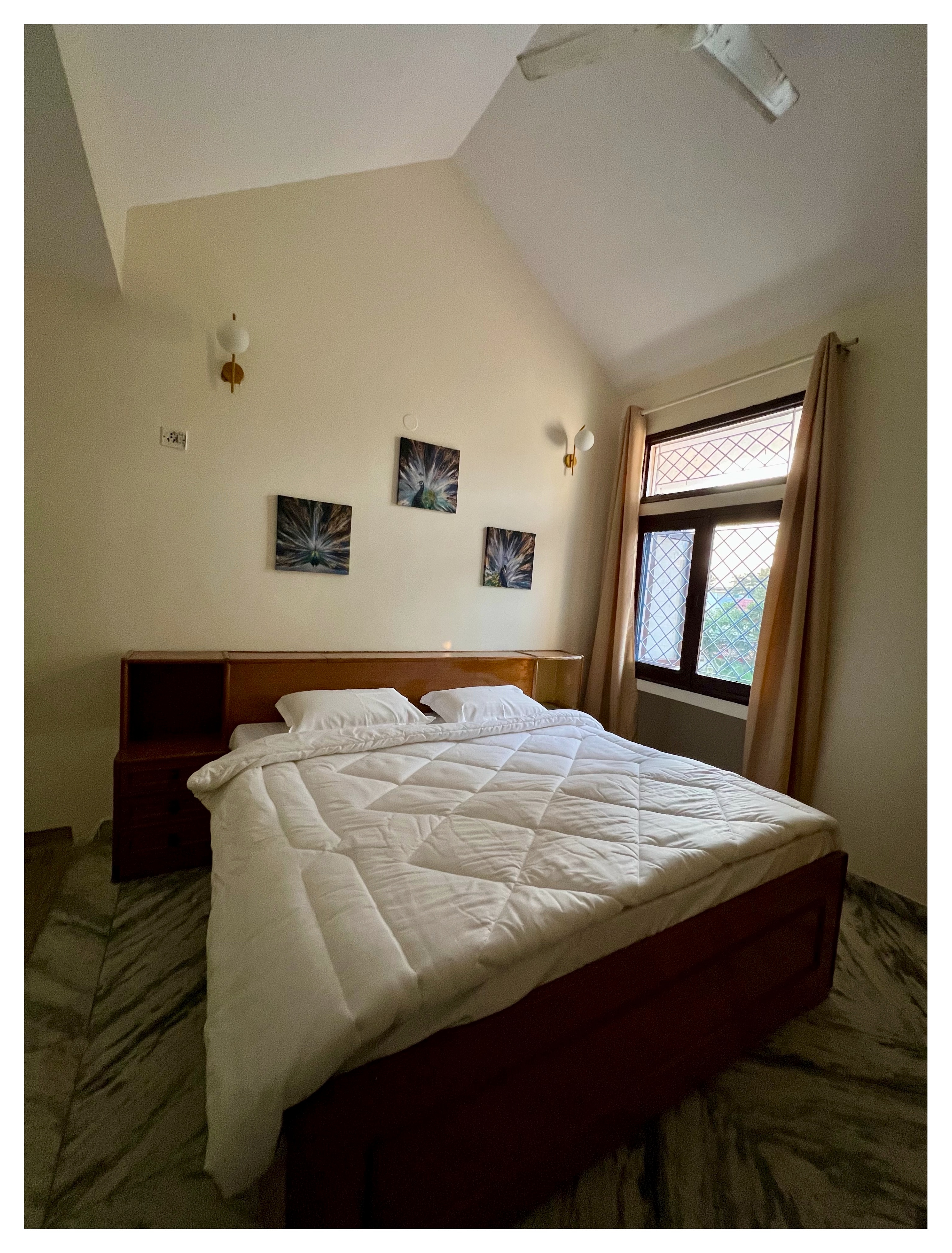 Aangan : Cozy Cottage with Lush Greenery & Rustic Charm - Tap to explore photos