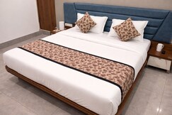 Hotel Jay Villa Grand