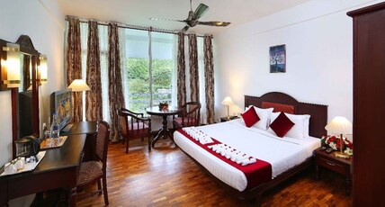 Hotel C7 Munnar Room Type - Galaxy Room with Tea Garden View