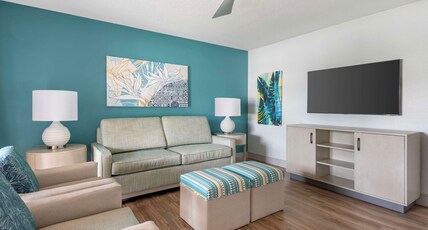 Hilton Vacation Club Aqua Sol Orlando West Room Type - 2 BDRM KG  2 TWINS OR QN