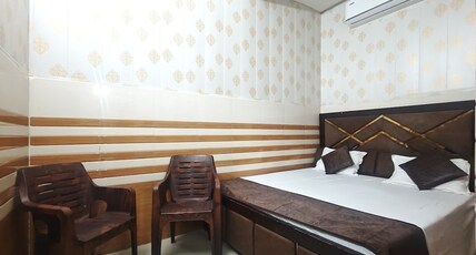 6 Bedrooms (Entire Ground Floor and First Floor) Room Type - 6 Bedrooms (Entire Ground Floor and First Floor)