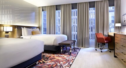 Hotel Indigo ATLANTA DOWNTOWN Room Type - 2 Queen Standard Comm Access Roll Shower