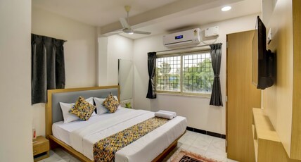Gateway Oasis Residency Room Type - Super Deluxe Room