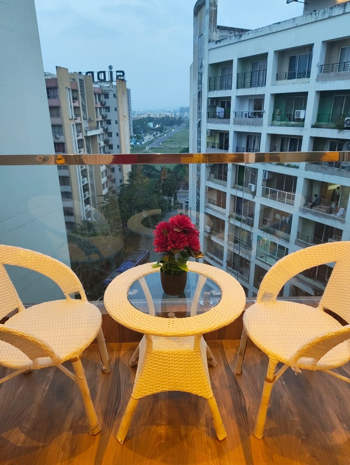 Casa Vita. Luxury stay with Double Seater Jacuzzi || Entire 1BHK - Tap to explore photos