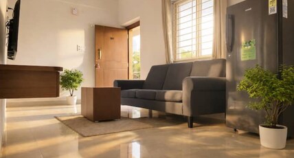 Peaceful 2bhk unit near US consulate Room Type - Cozy Sunlit luxury 2BHK Near US Consulate | Lift & Parking