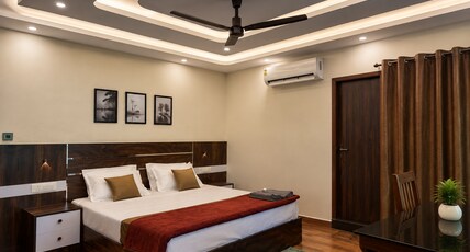Fab Valley Homestay Munnar Room Type - Family Room with Balcony