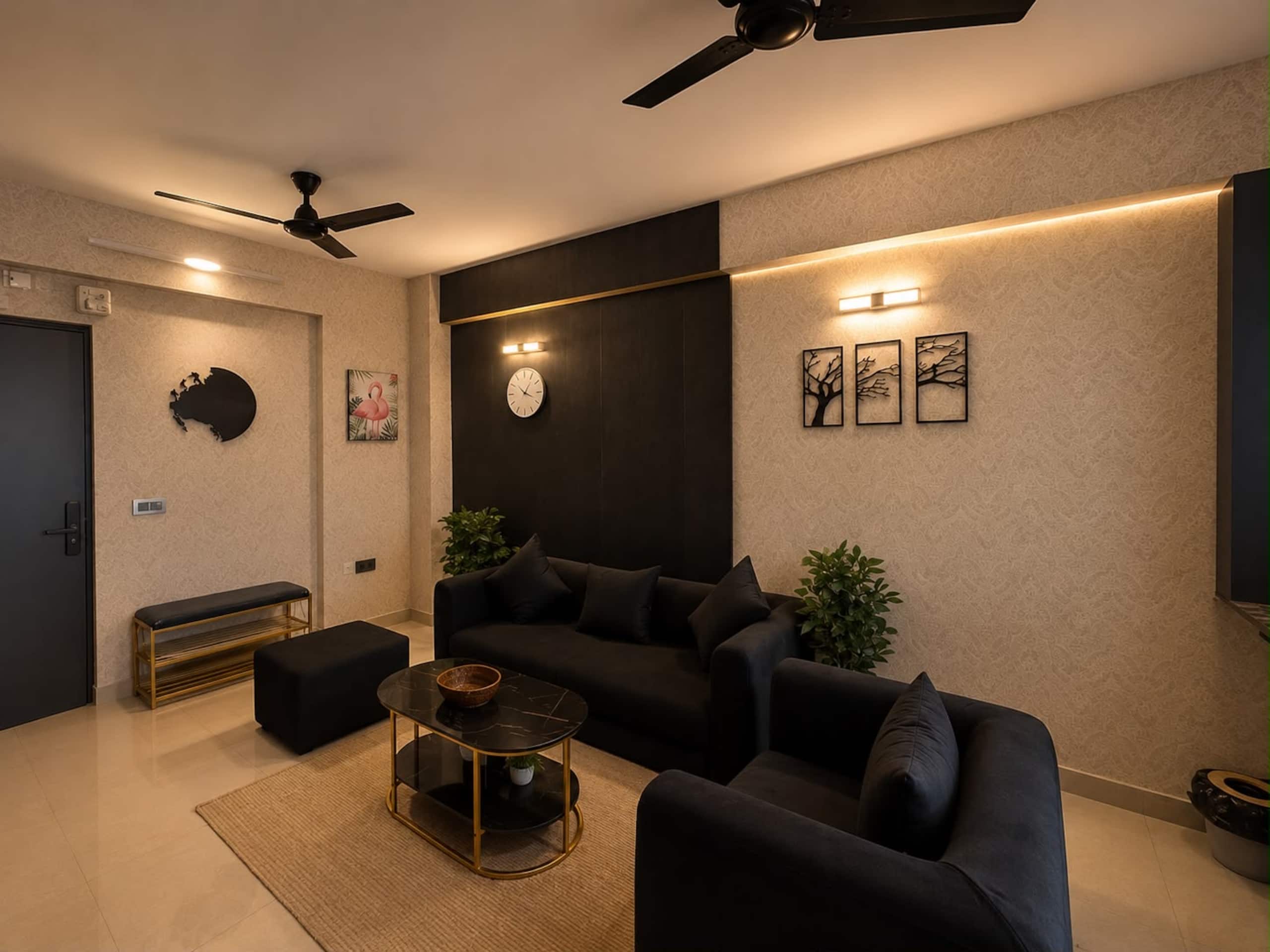 Private movie room - Tap to explore photos