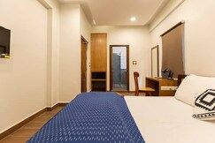 Chic micro Studios 1 by Handmade Homes in South Kolkata