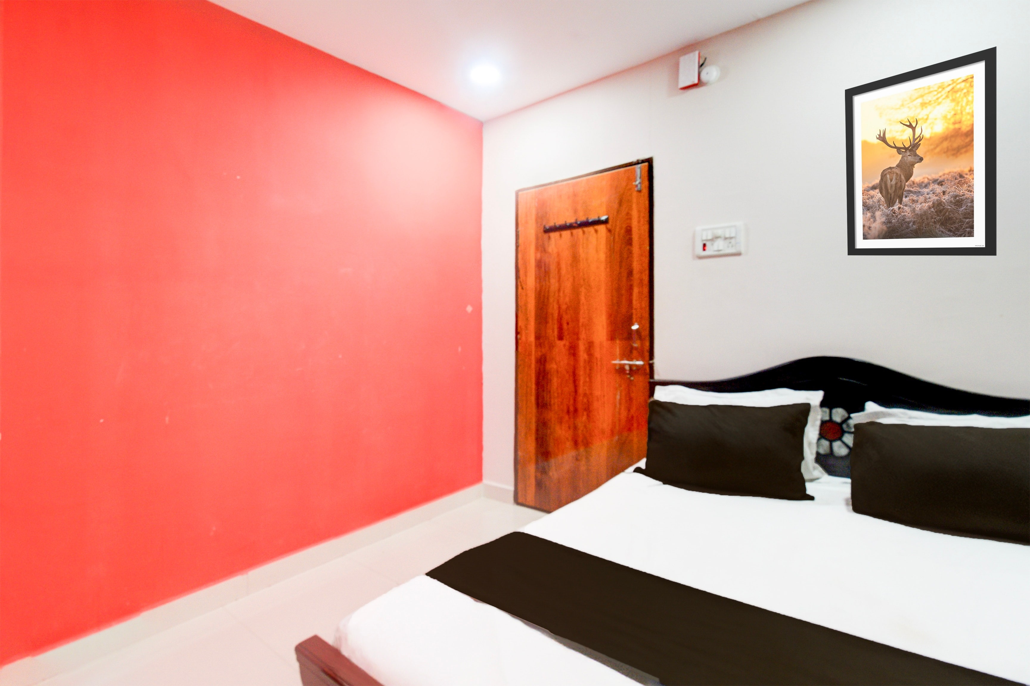 HOTEL O AVR GRAND - Tap to explore photos