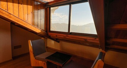 The Uttrayan - Luxury meets tranquility Room Type - Royal Villa
