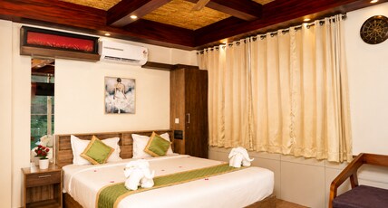 Ice Hills Resort By Hawk Hospitality Room Type - Standard Room with Air Conditioning
