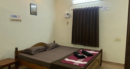 RED0 Relaxing Modern Room In a Villa With Common Pool Room Type - Bedroom 1