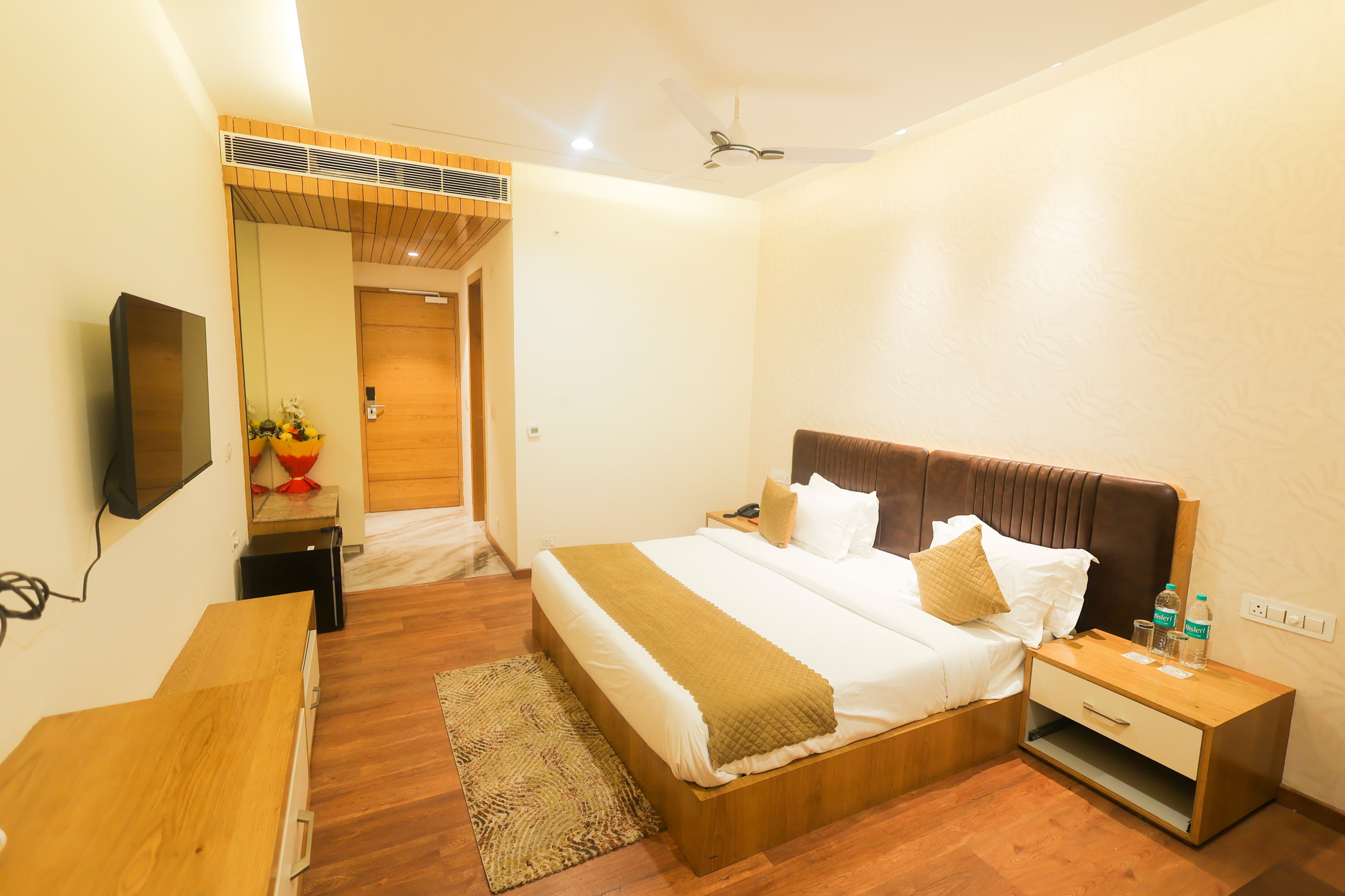 Hotel DK Radiance, Kurukshetra - Tap to explore photos