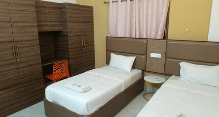 Hotel Ippoh inn Thoraipakkam Room Type - Executive Twin Room