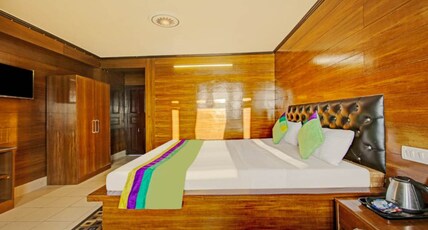 Hotel Monal Inn Room Type - Family Room with Mountain View Hotel Monal Inn Room Type - Family Room with Mountain View