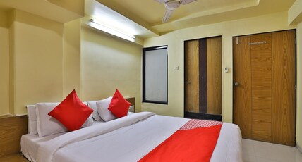 Hotel O by OYO Shreeji Palace Room Type - Classic