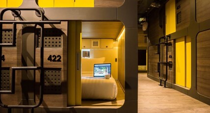 Nonze Hostel Pattaya Room Type - 8 Capsules - Mixed