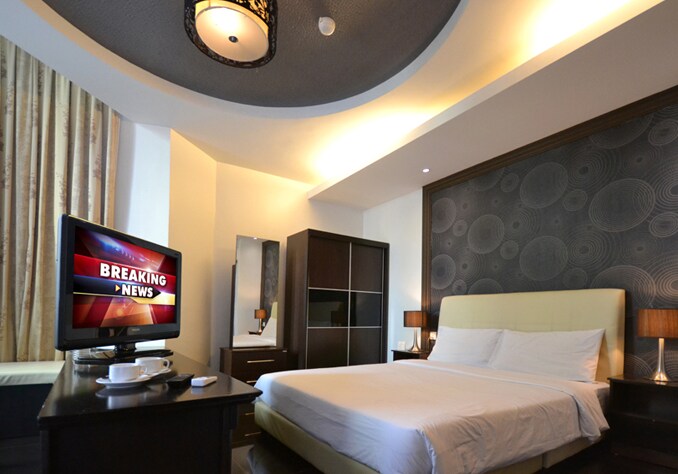 Hotel Rae Bukit Bintang - Tap to explore photos