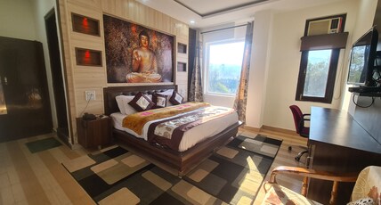 Hotel Grand Raga Room Type - SUPER DELUXE (AC)