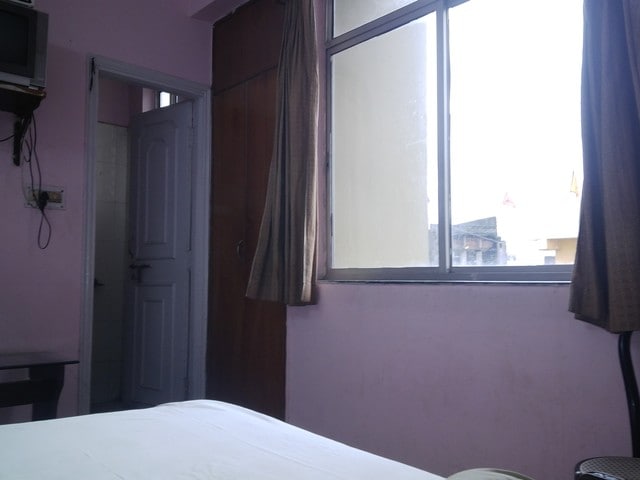 Hotel Sita Kunj - Tap to explore photos