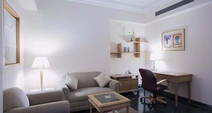 Savoy Suites Room Type - Suite Room - Twin Bed