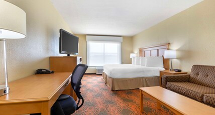 Best Western Plus Waco North Room Type - 1 King Bed, Non-Smoking, Sofabed, Microwave And Refrigerator, Wi-Fi, Full Breakfast Best Western Plus Waco North Room Type - 1 King Bed, Non-Smoking, Sofabed, Microwave And Refrigerator, Wi-Fi, Full Breakfast
