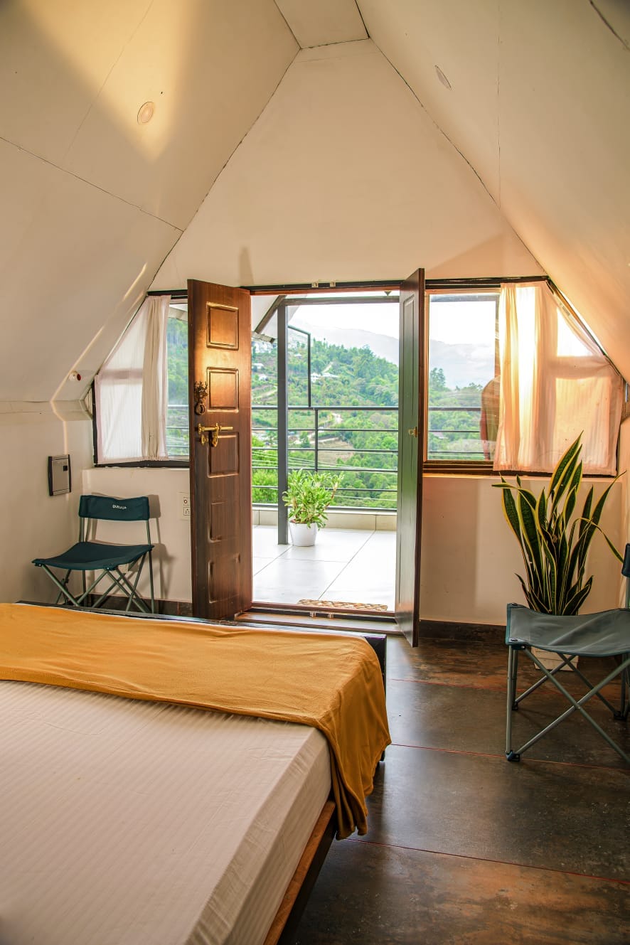 Georgian Homestay Kanthalloor - Tap to explore photos
