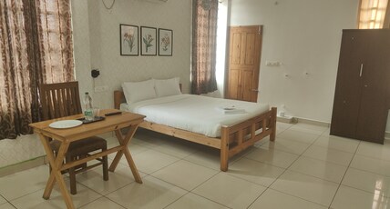 Barza Inn Room Type - Non AC Double With Balcony