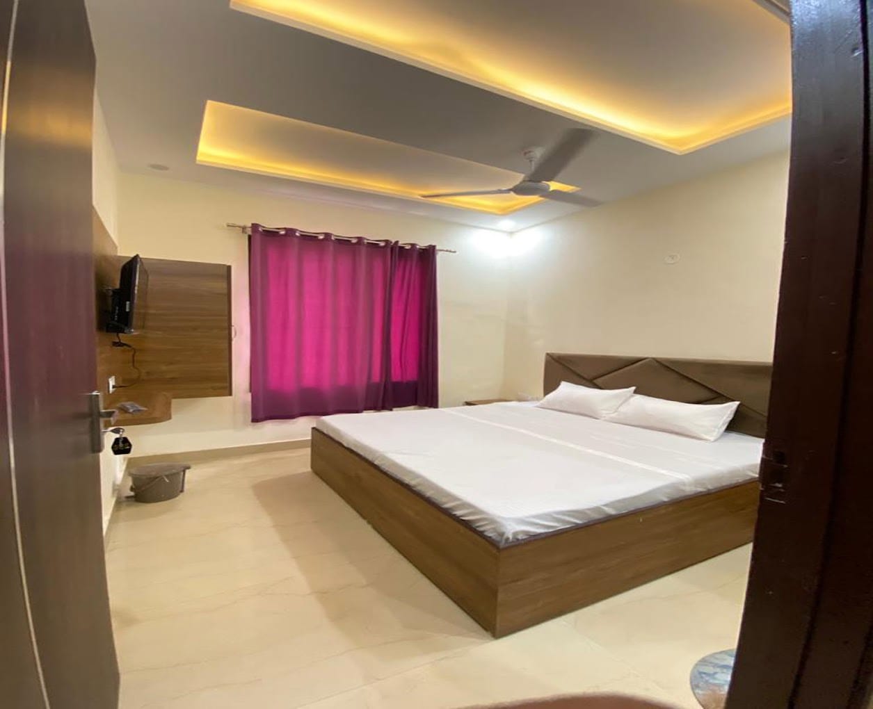 Naman Homestay - Tap to explore photos