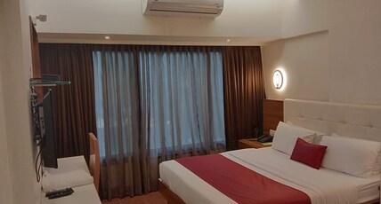 Milan International Room Type - Ac Deluxe Room