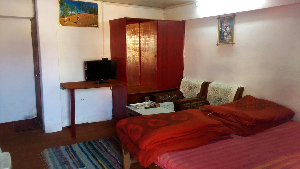 Hotel Shelesh & Restaurant - Tap to explore photos