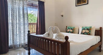 RVS Chalet Room Type - King room with Balcony