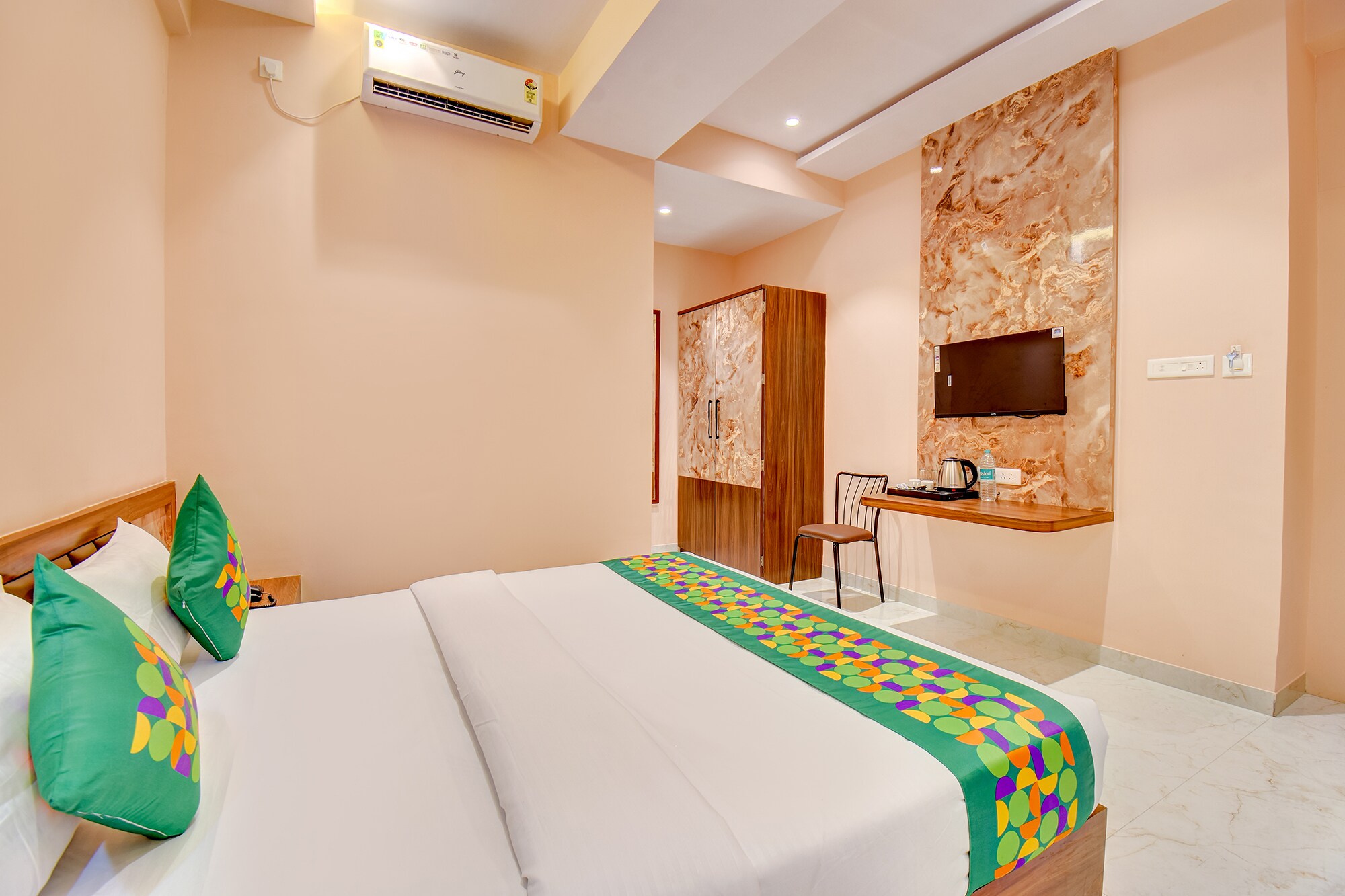 FabHotel Ayodhya - Tap to explore photos