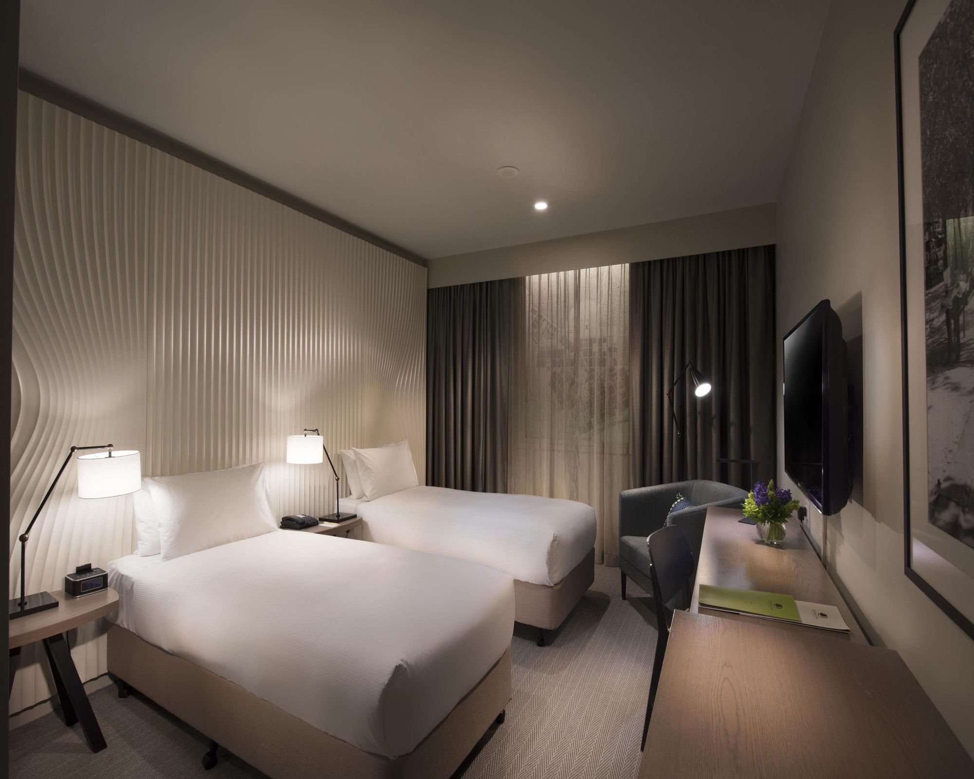 DoubleTree by Hilton Hotel Melbourne - Flinders Street - Tap to explore photos