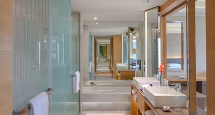 Hyatt Regency Chandigarh, Elante Mall Room Type - 2 Twin Room with Bathtub & 15 percent Disc on F&B Hyatt Regency Chandigarh, Elante Mall Room Type - 2 Twin Room with Bathtub & 15 percent Disc on F&B