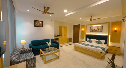 Garden City Resorts | Rooms & Restaurant Room Type - Suite Double Room