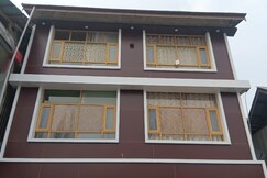 The Kashmiri Paying Guest House