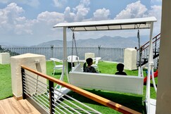 Nature's Fold | Mall Road