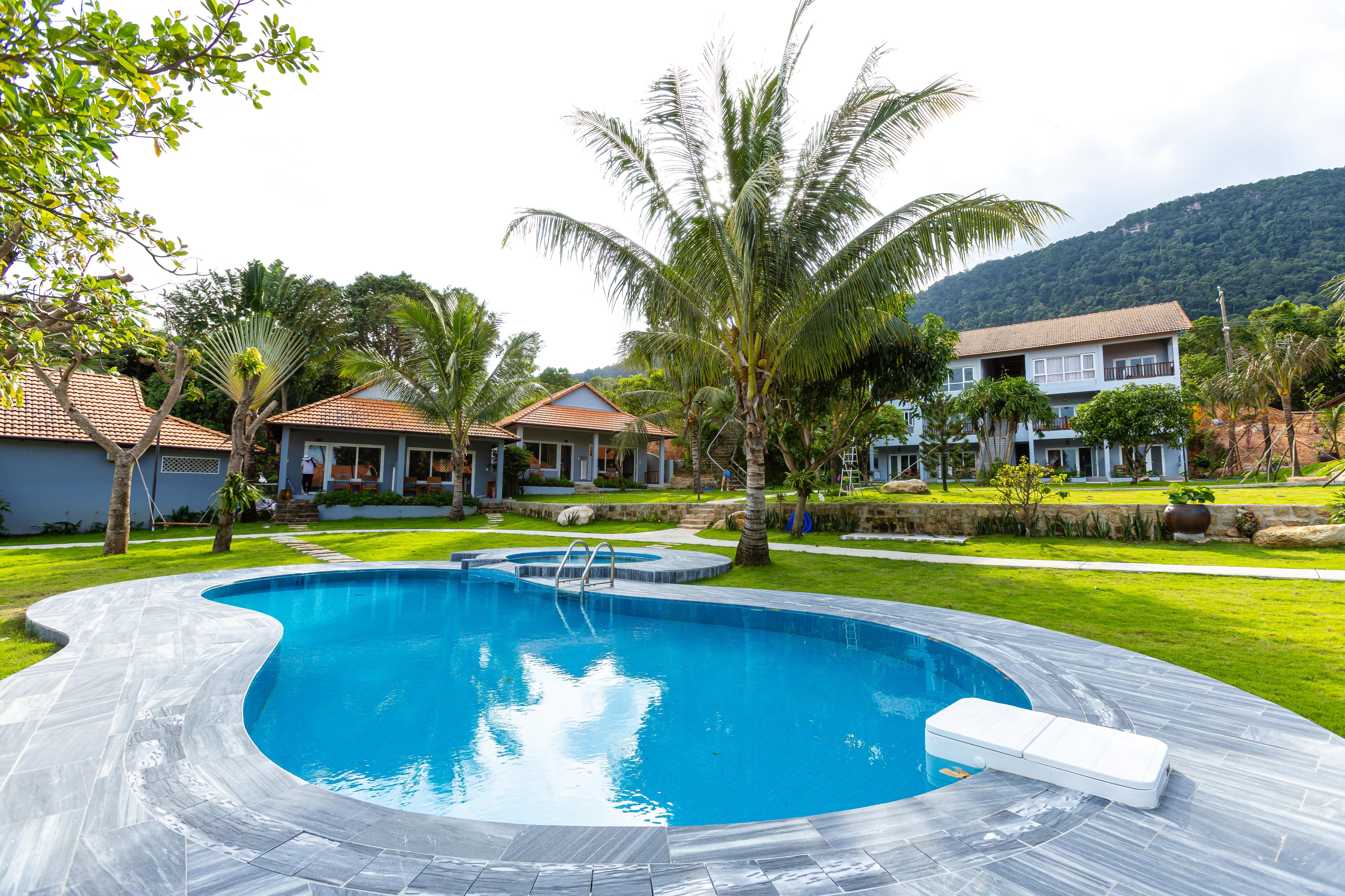 Cosian Bay Phu Quoc Resort - Tap to explore photos