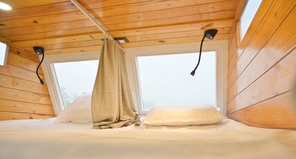 LuxTrava Room On Wheel The Luxury Caravan Chilika Edition Room Type - LuxTrava Room On Wheel The Luxury Caravan Chilika Edition LuxTrava Room On Wheel The Luxury Caravan Chilika Edition Room Type - LuxTrava Room On Wheel The Luxury Caravan Chilika Edition