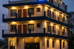 Hotel De Anmol Suites (Near Khelgaon , Ranchi)