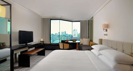 Grand Hyatt Erawan Bangkok Room Type - 1 KING BED VIEW CLUB ACCESS