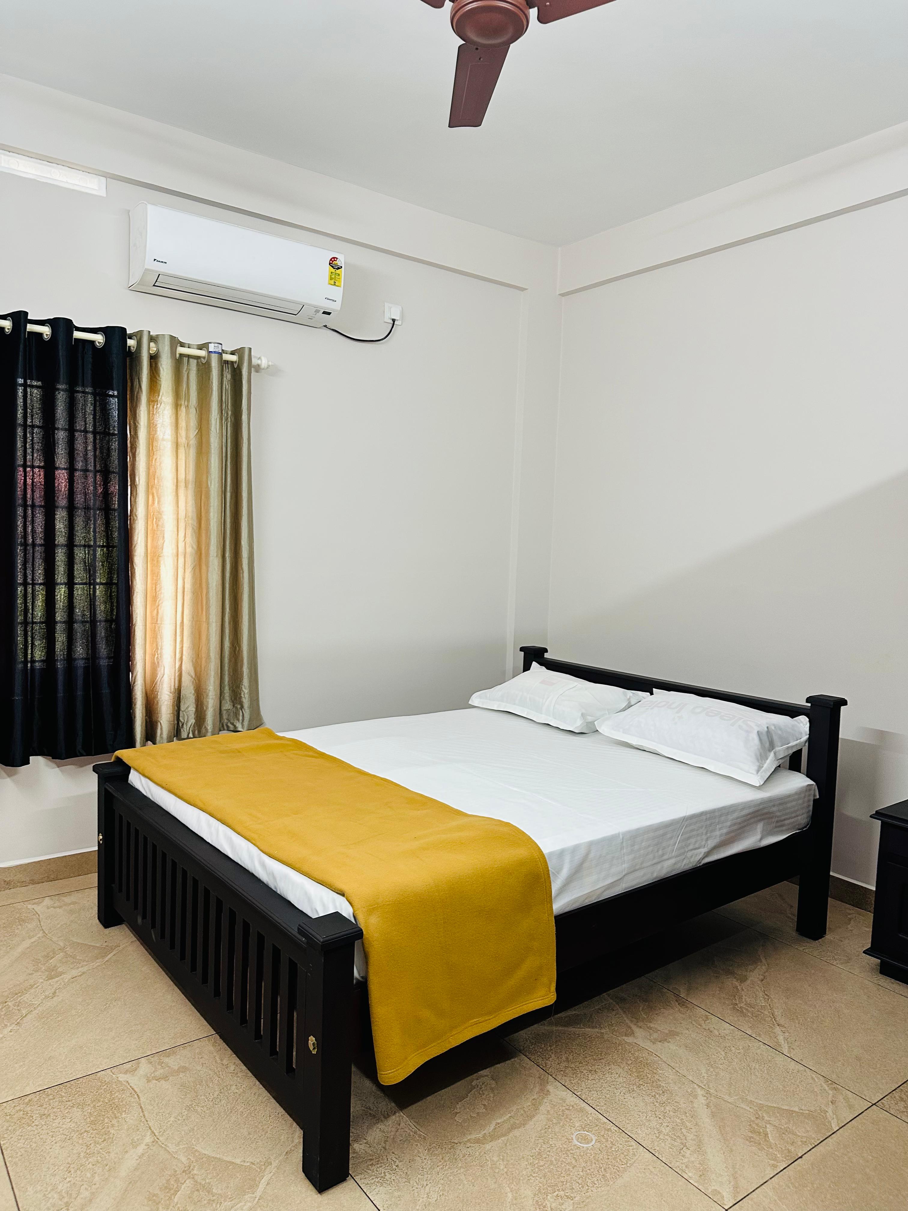 Malabar Service Apartment - Tap to explore photos