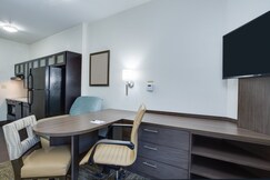 Candlewood Suites FT. LAUDERDALE AIRPORT/CRUISE