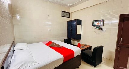 Hotel RAJ Golden Room Type - Non AC Deluxe Room