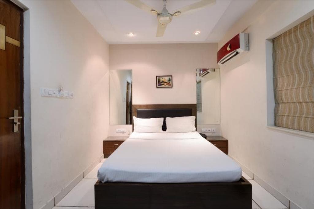 Golden Apple Boutique Hotel - Tap to explore photos