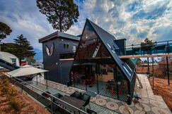 PitStop Stays Glamping Domes