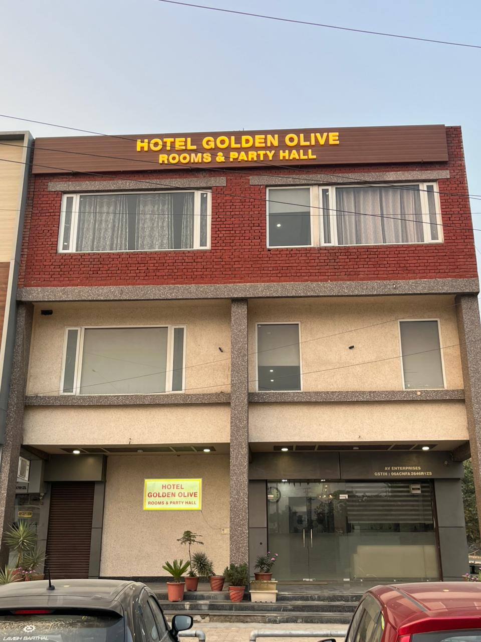 Hotel Golden Olive - Tap to explore photos