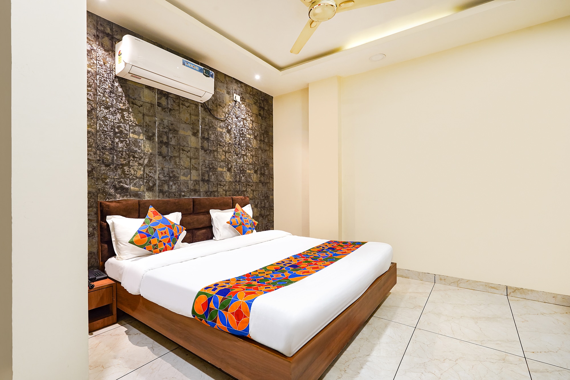 FabHotel Zamzam Residency, Bhopal Railway Station - Tap to explore photos